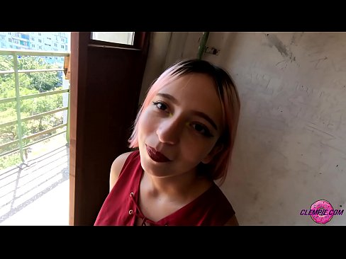 ❤️ Student Sensual Sucks a Stranger in the Outback - Cum On His Face ❤️❌ Bella porno à noi ❤